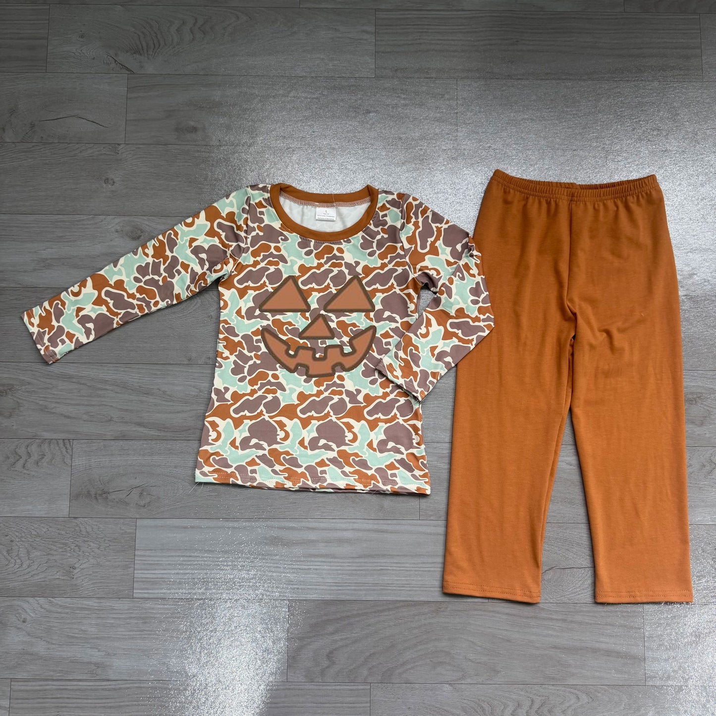 Long sleeves camo pumpkin embroidery boys Halloween outfit