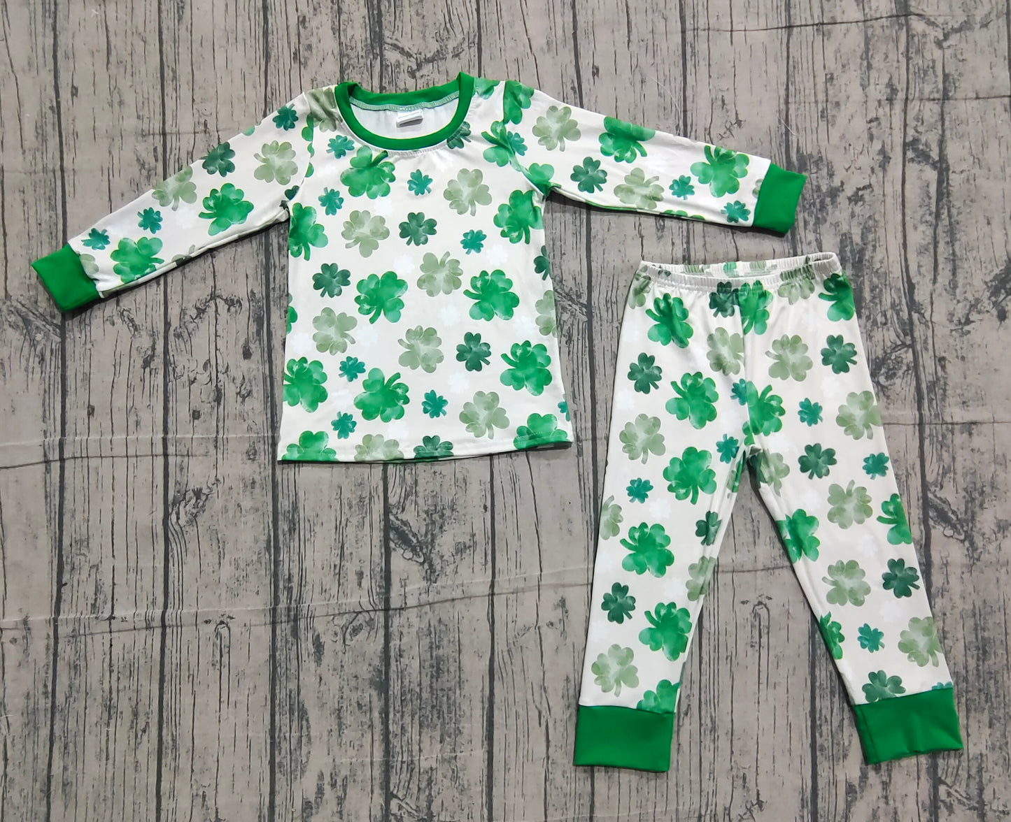 Long sleeves green clover top pants girls St Patrick's pajamas