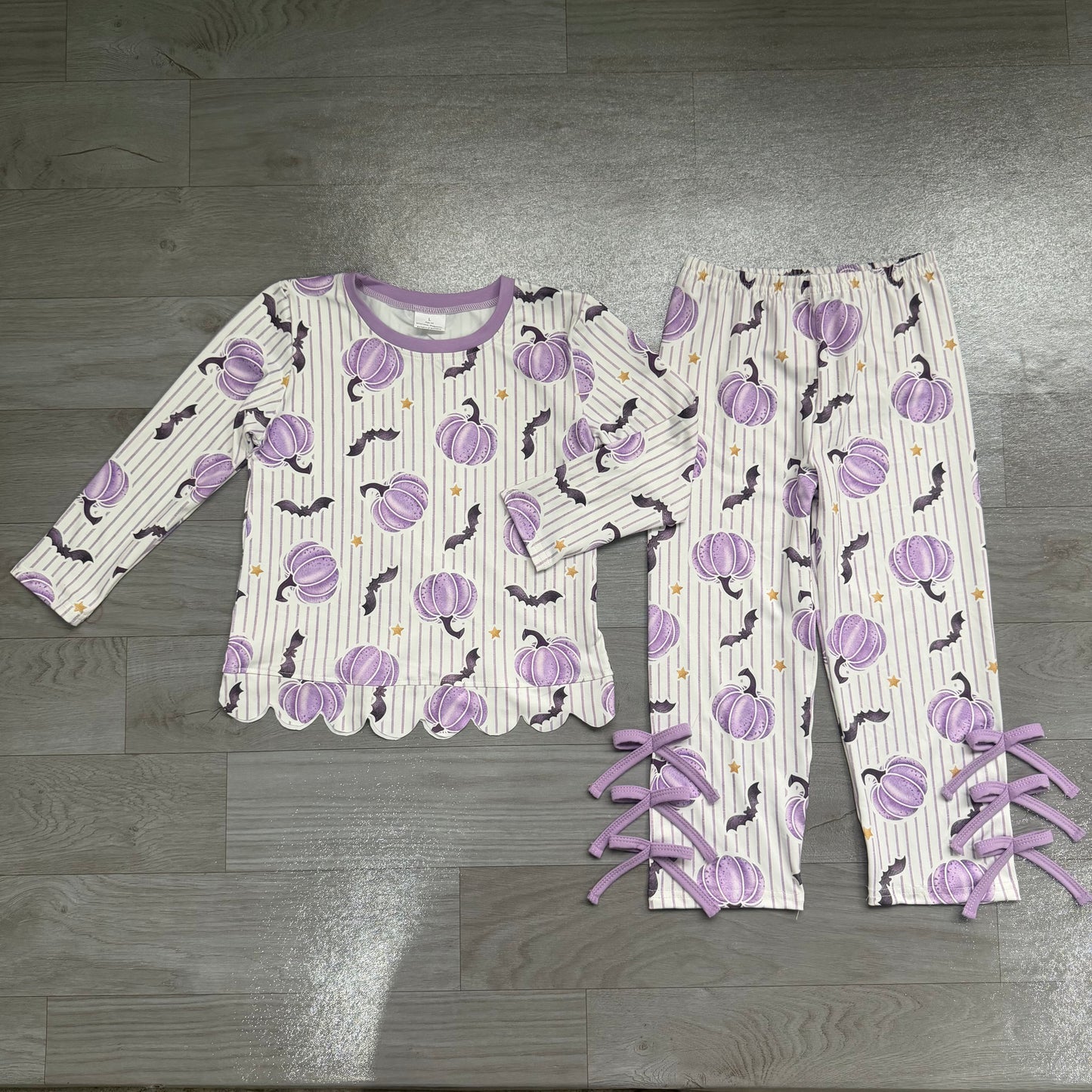 Lavender pumpkin bat scallop girls Halloween clothes