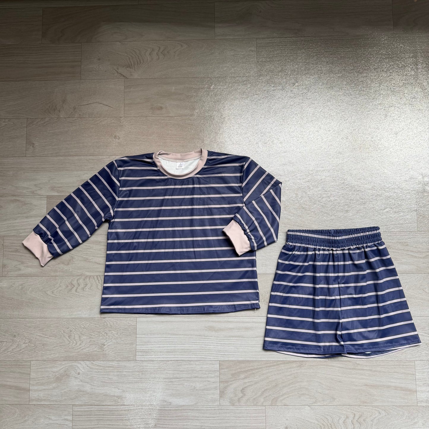 Navy stripe long sleeves top shorts girls active wear set