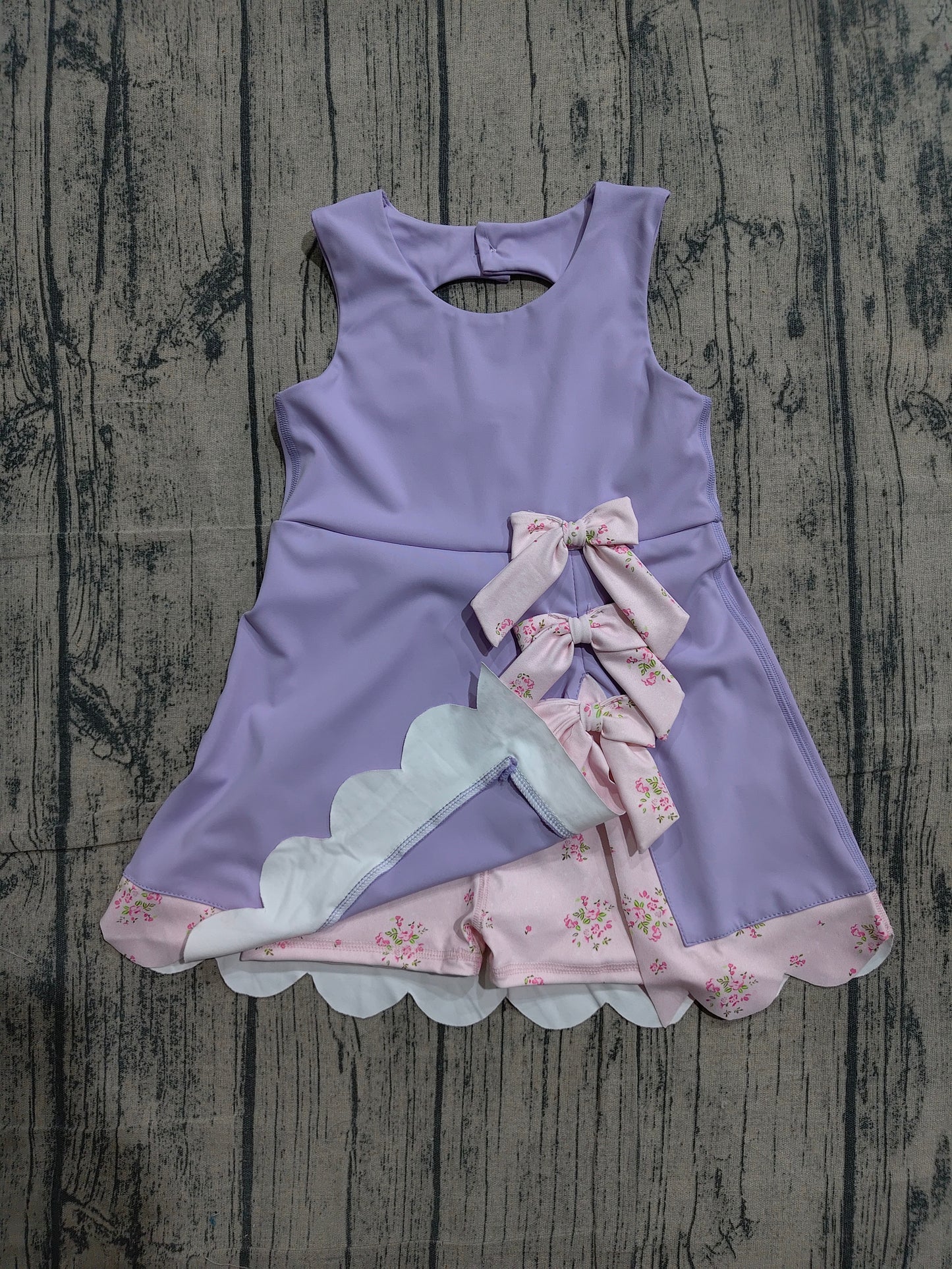 Sleeveless bow lavender scallop girls athletic dress