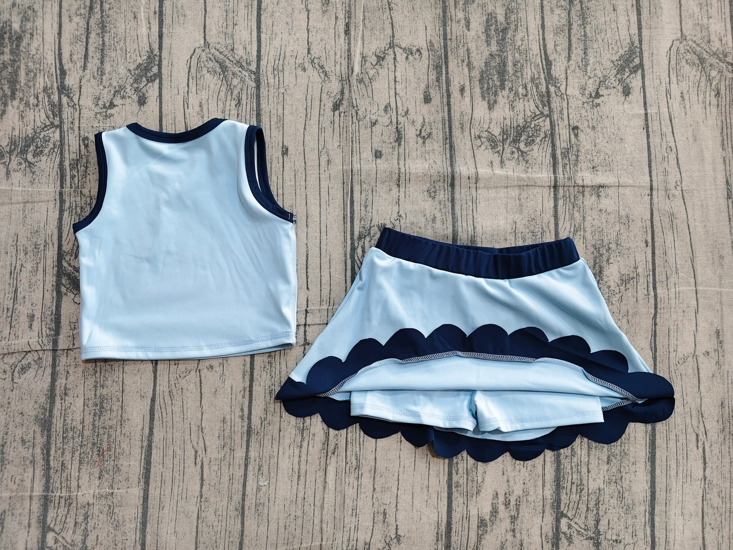 Sleeveless blue dog scallop girls summer active wear set