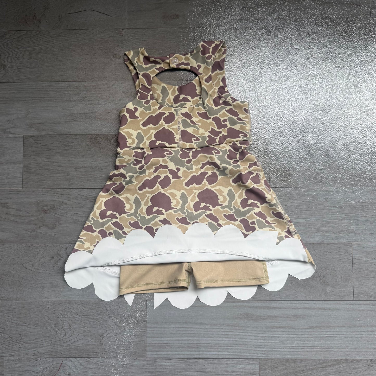 Sleeveless camo scallop kids girls athletic dresses