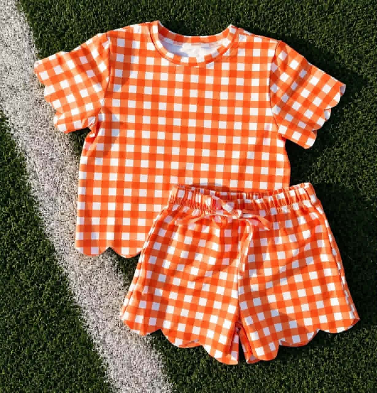 Short sleeves orange plaid scallop top shorts girls team outfits