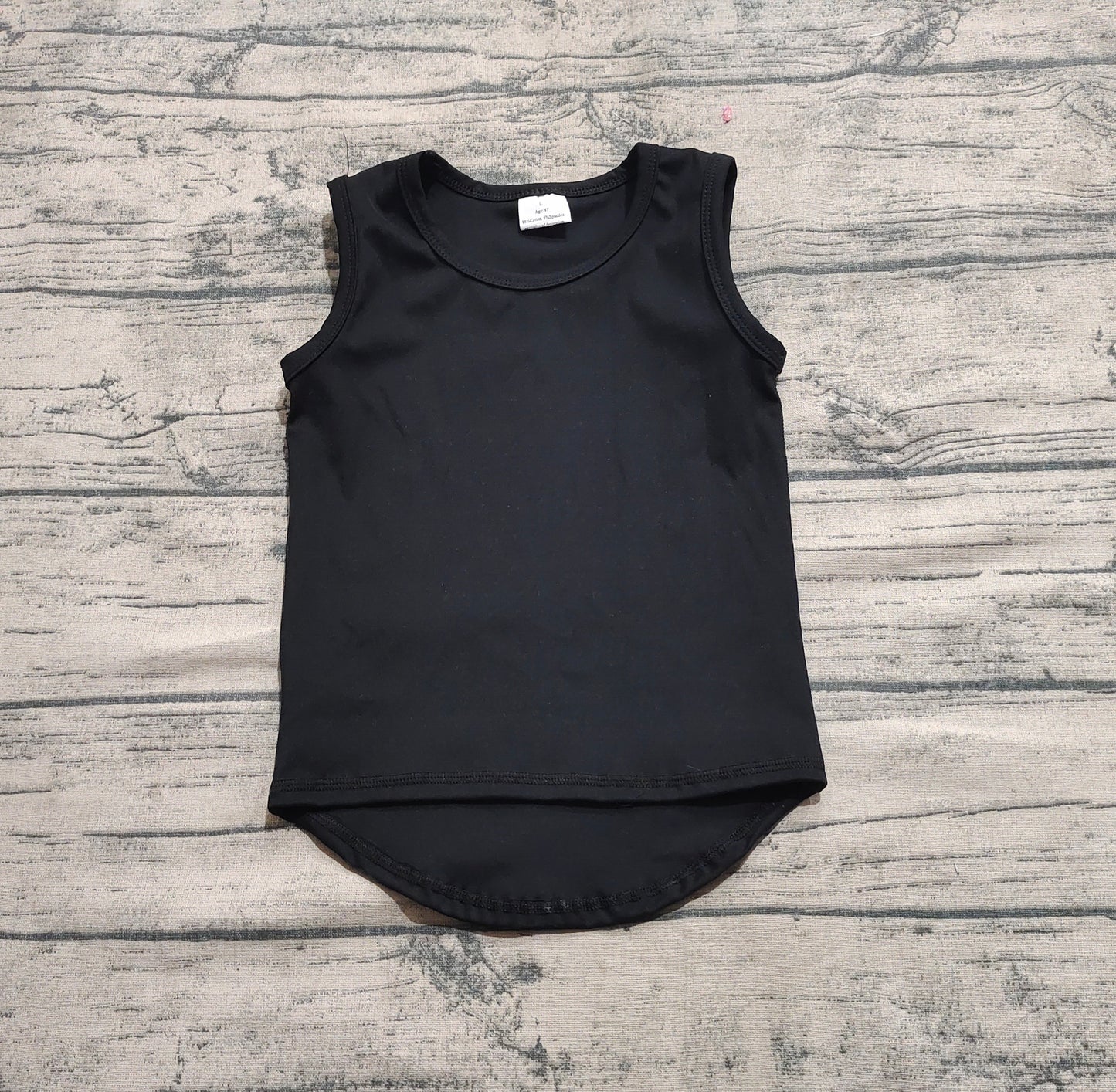 Black sleeveless kids girls activewear top