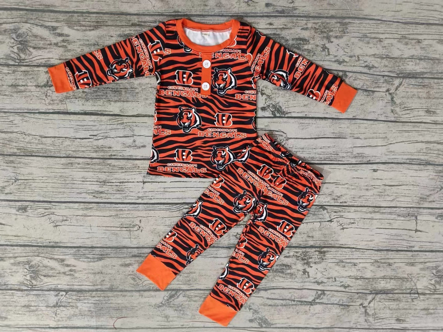 MOQ 5 Long sleeves B tiger boy team pajamas