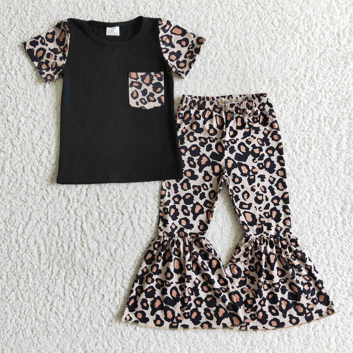 Leopard Print Bell Pants With Short Sleeve Pocket Outfit