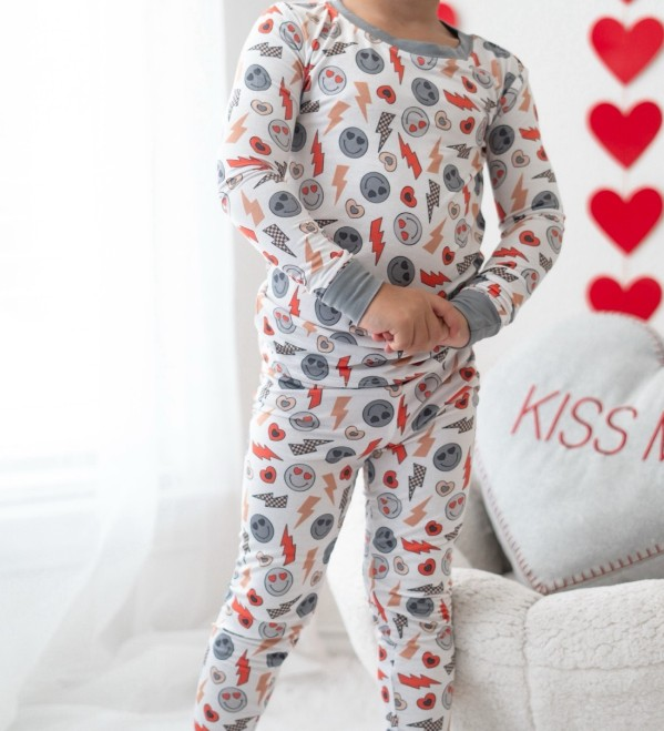 Long sleeves smile thunder heart kids boys valentine's pajamas