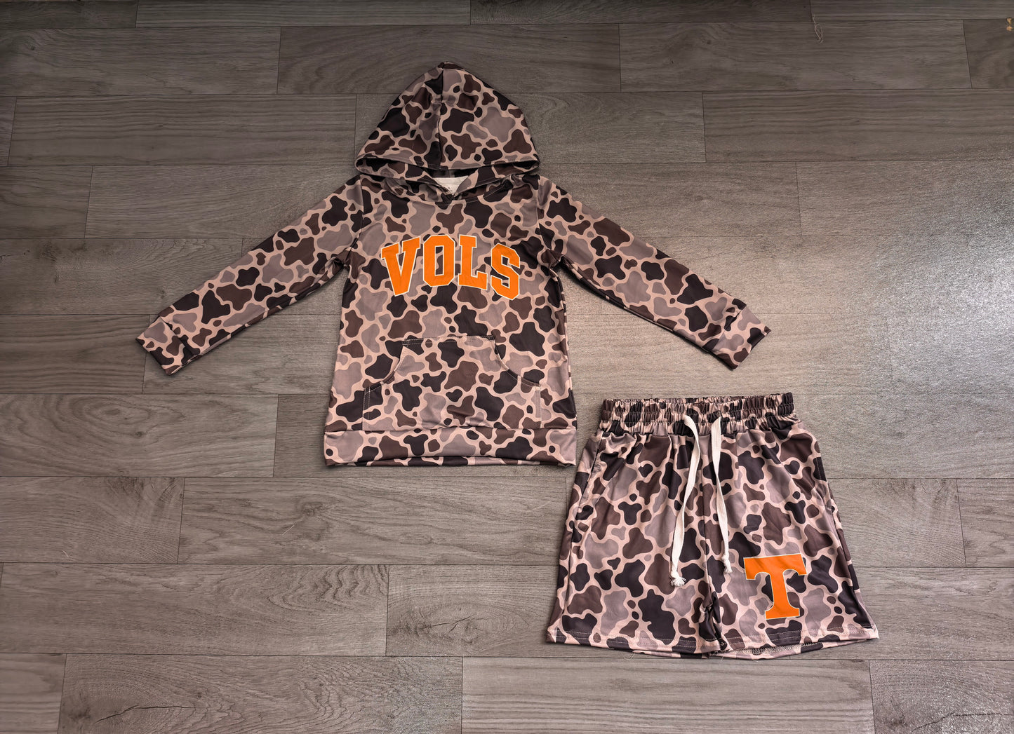 Long sleeves camo orange T hoodie shorts boys team outfits