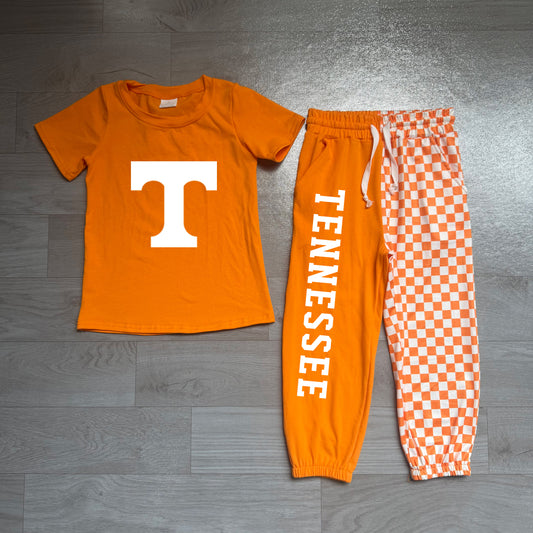 Short sleeves orange T top plaid pants kids boys team outfits