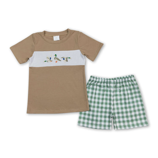 Short sleeves duck top green shorts boys summer outfits