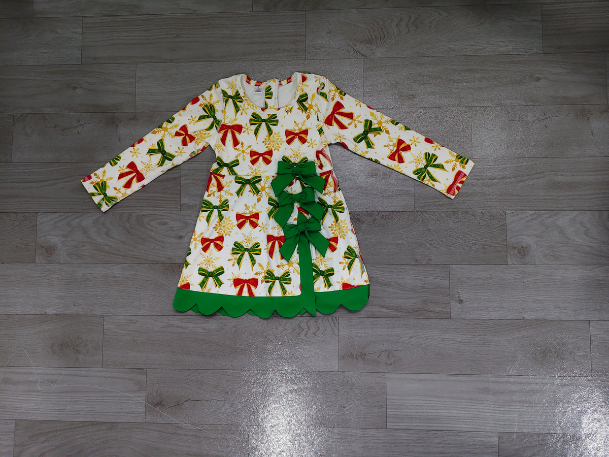 Red green bow scallop girls Christmas athletic dress