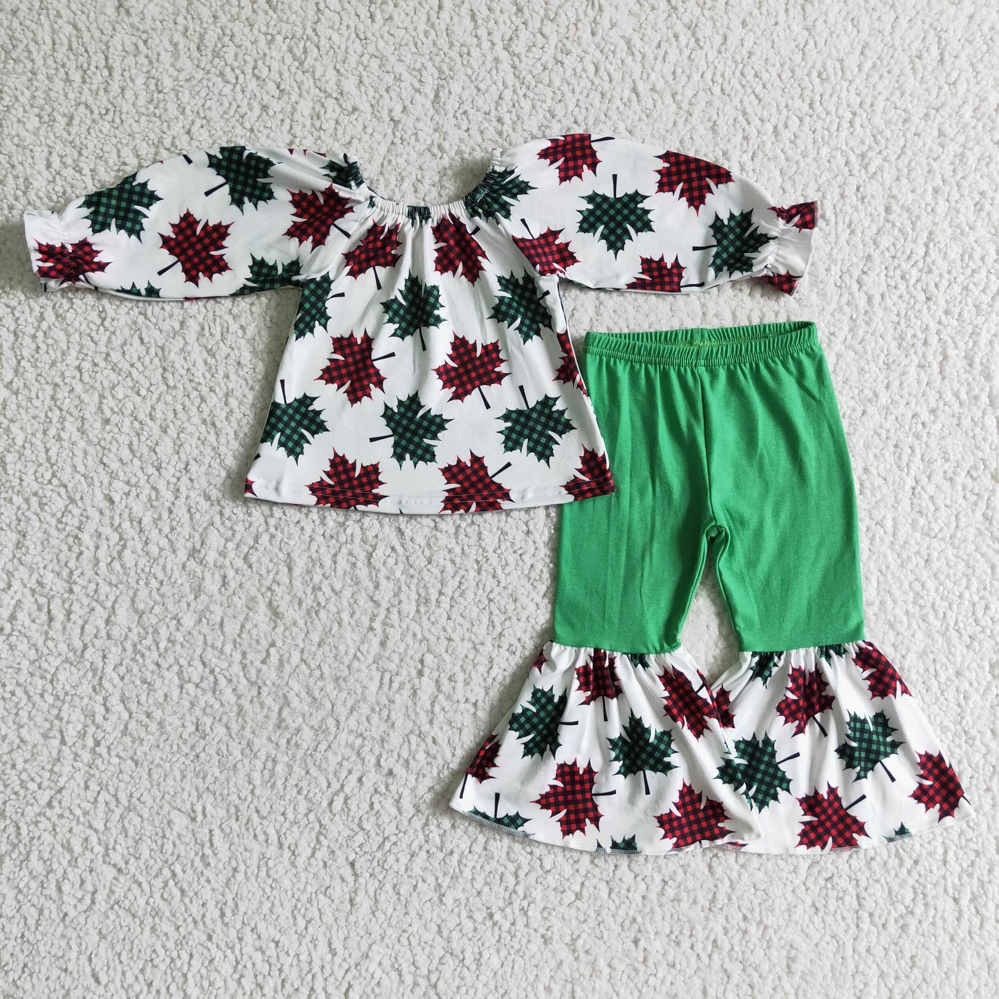 Green red plaid leaves girls Christmas clothing set