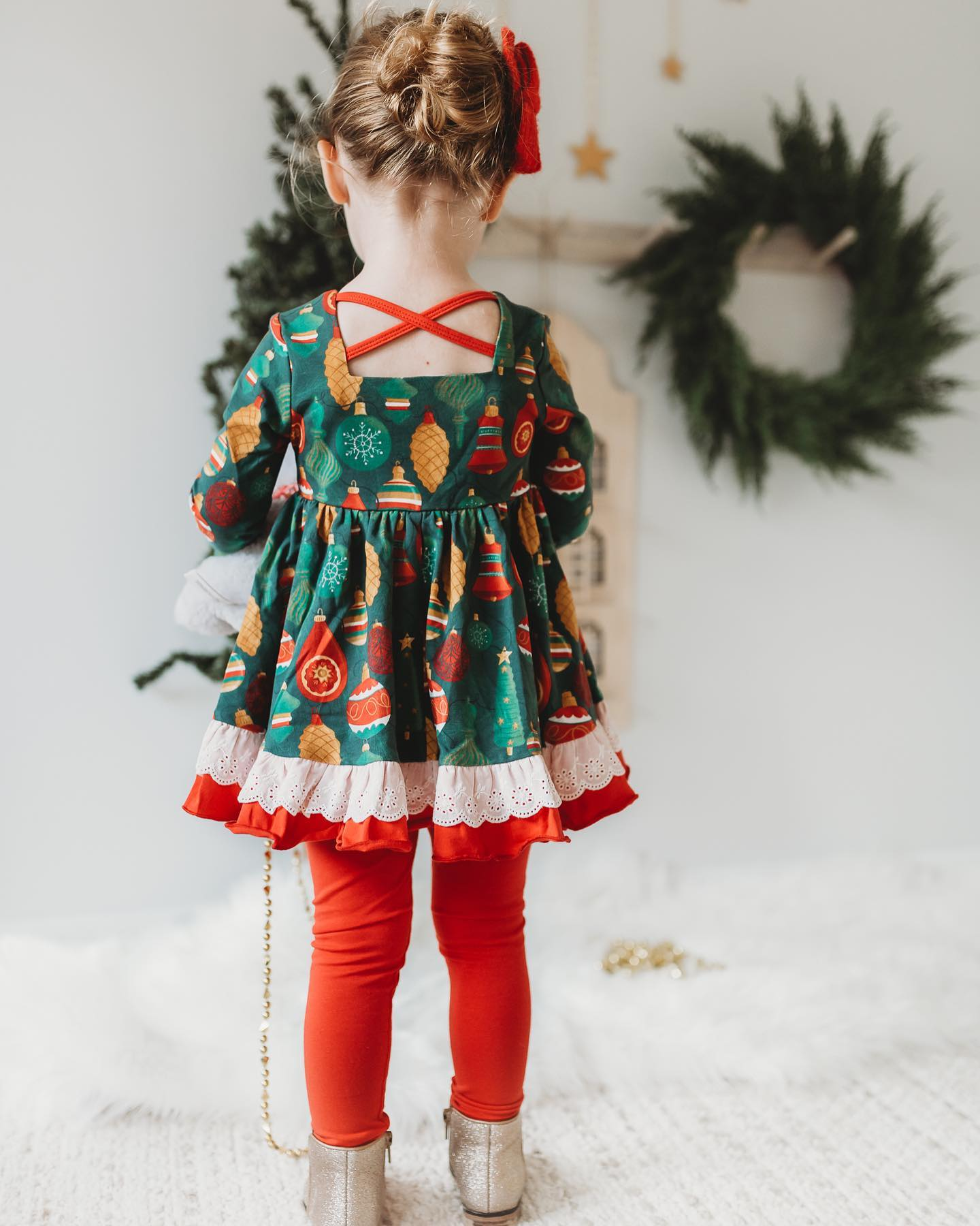 Red ruffle jingle bell tunic leggings girls Christmas clothes – Western Kids Clothes