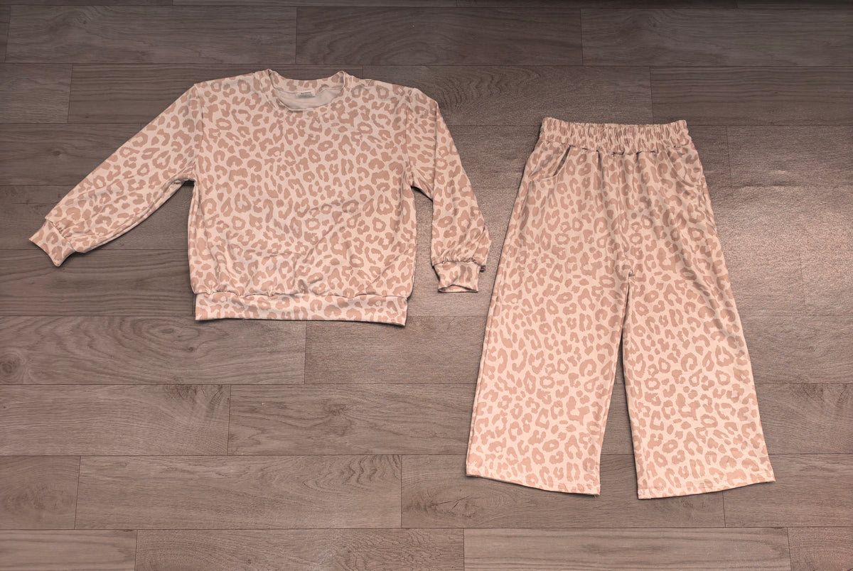 Long sleeves leopard top pocket pants girls outfits