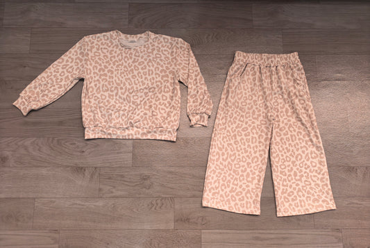 Long sleeves leopard top pocket pants girls outfits