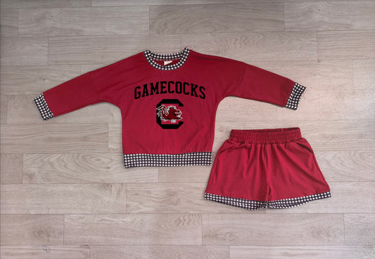Long sleeves maroon C top shorts girls team outfits