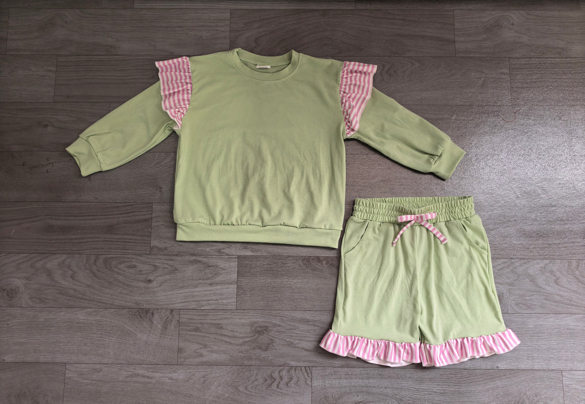 Flutter long sleeves light green top shorts girls outfits