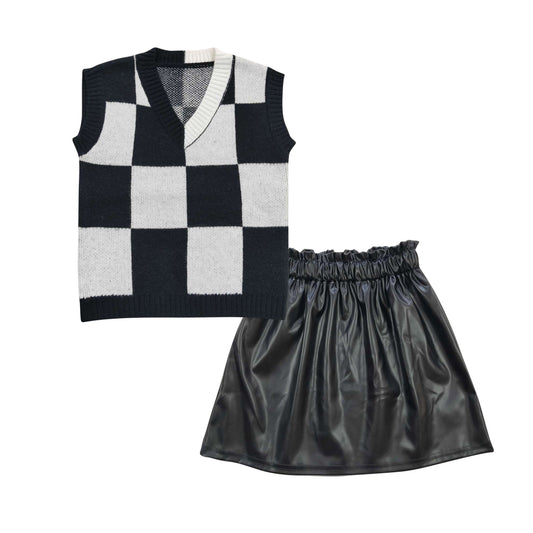 Plaid sleeveless sweater black leather skirt movie girls outfits