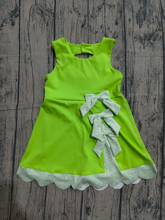 Sleeveless bow lime green scallop girls athletic dress