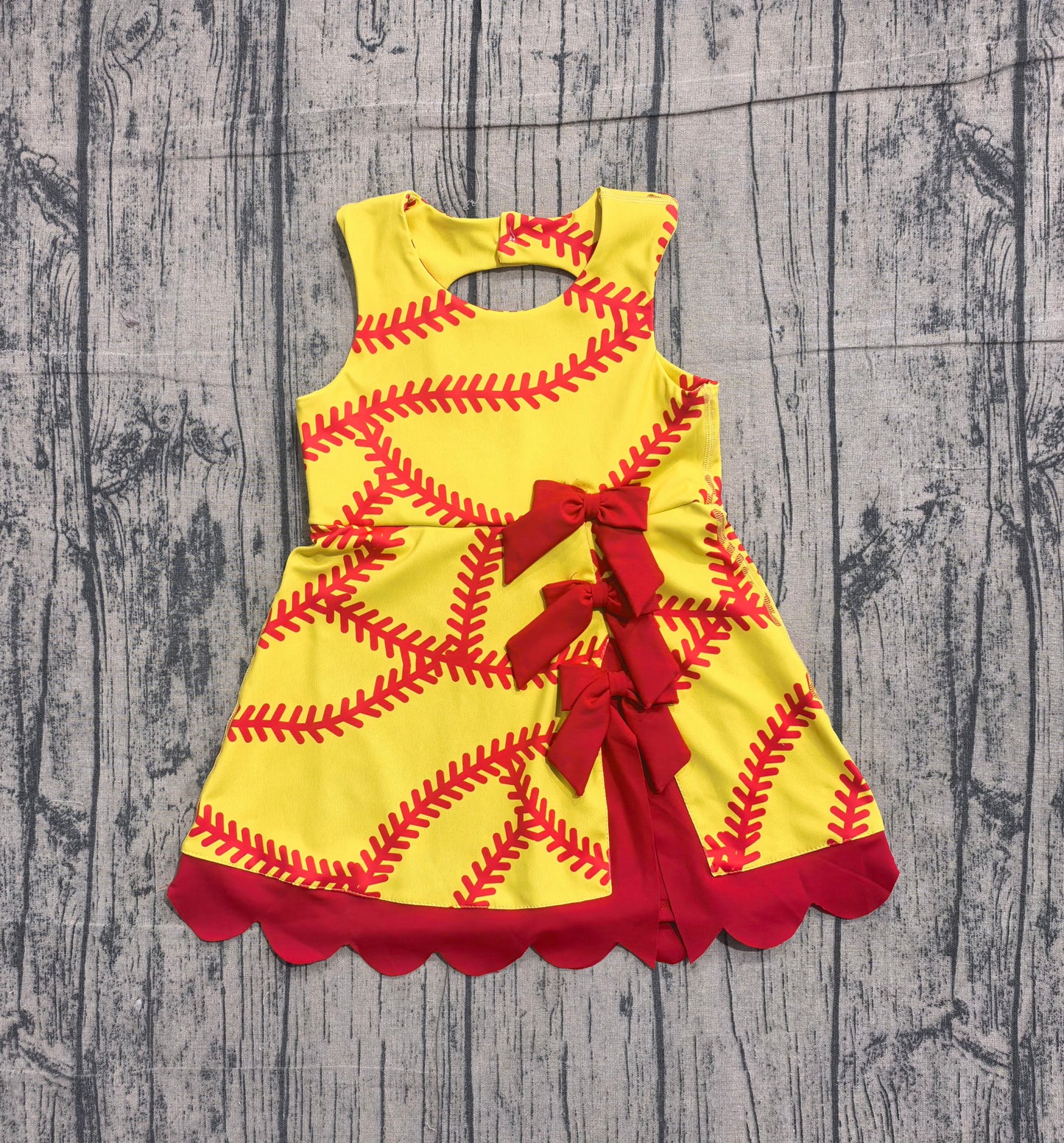 Sleeveless softball bow scallop girls athletic dresses