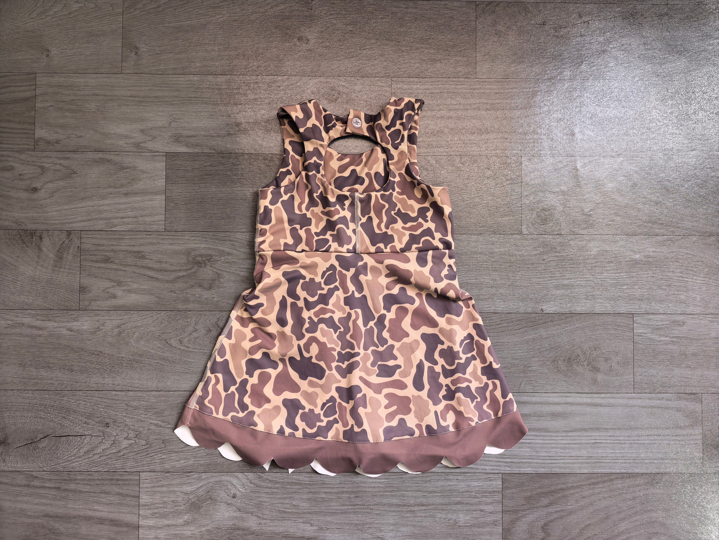 Sleeveless khaki camo scallop kids girls athletic dresses