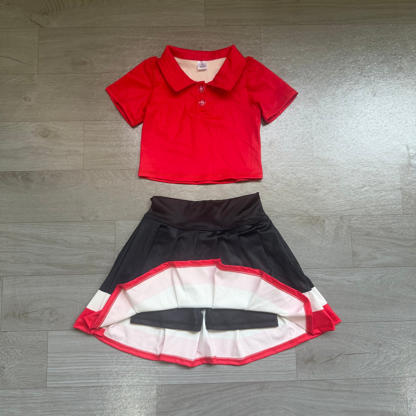 Polo top black white red pleated skirt girls team active wear