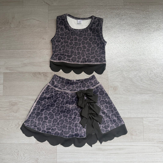 Sleeveless black leopard scallop top skirt girls active set