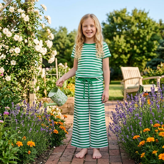 Short sleeves green stripe top pants girls outfits