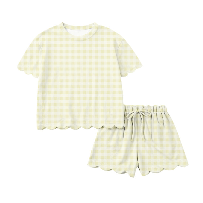 Yellow plaid scallop top shorts women summer outfits