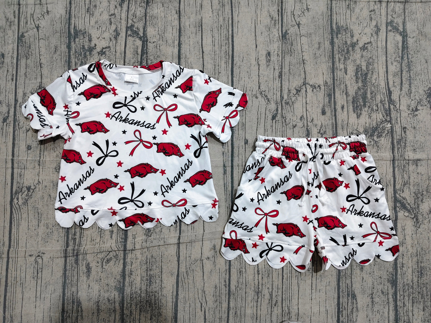 Short sleeves hogs bow scallop girls team outfits