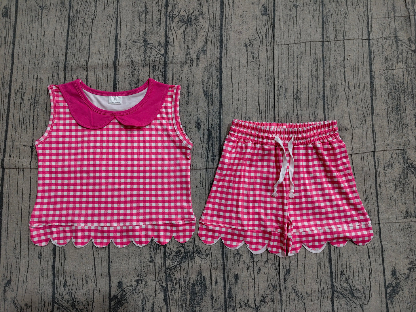 Sleeveless hot pink plaid scallop top shorts girls outfits