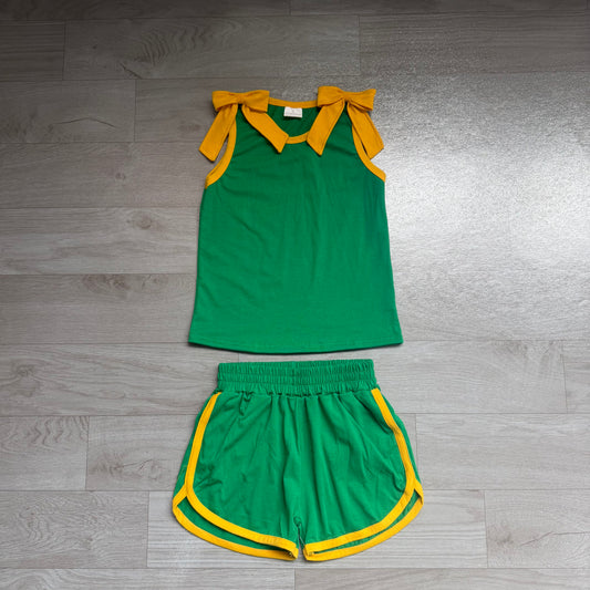 Sleeveless yellow bow green top shorts girls team outfits