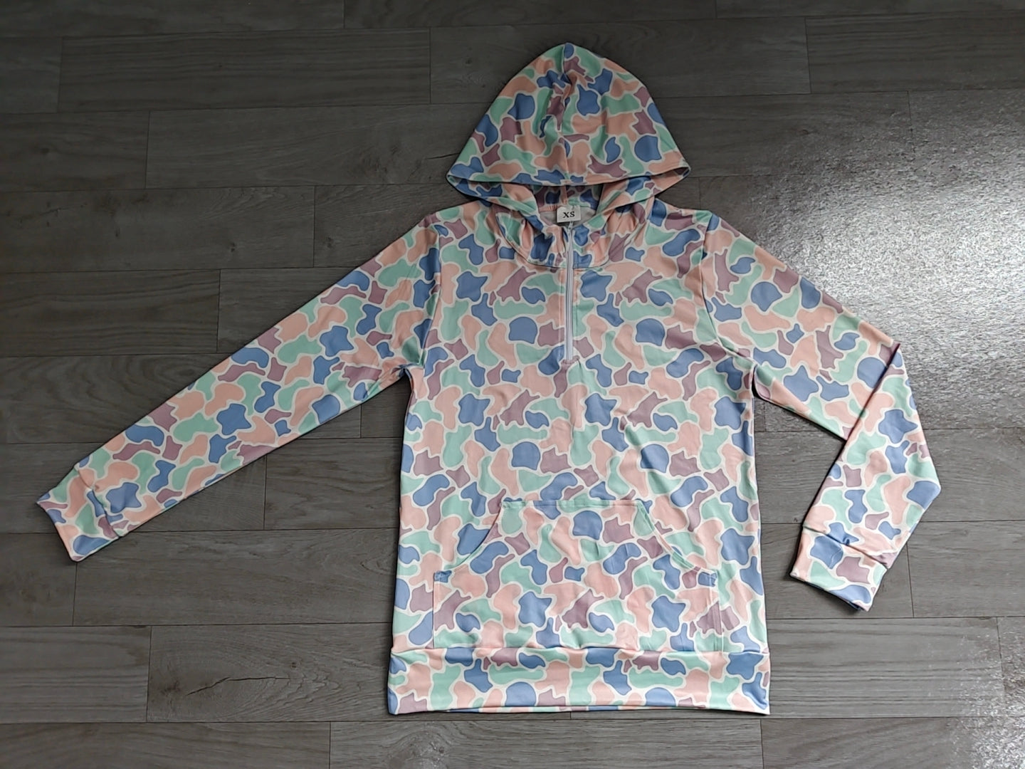 Long sleeves light blue camo pocket adult women zipper hoodie