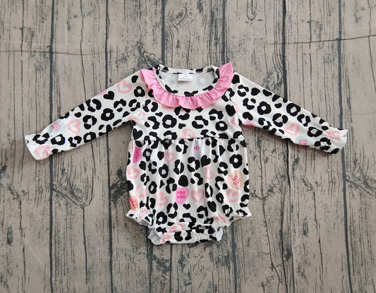 Long sleeves leopard heart baby girls Valentine's romper