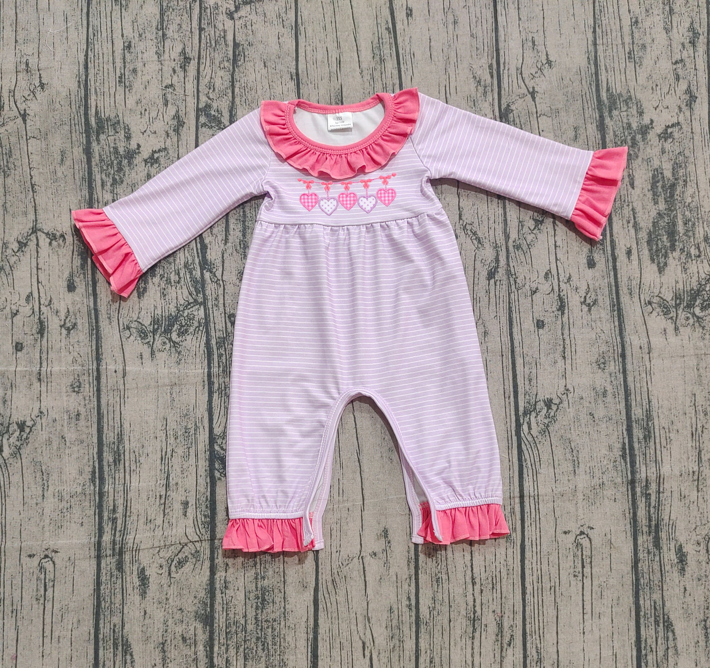 Stripe long sleeves heart baby girls Valentine's day romper