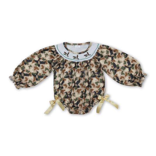 Long sleeves duck camo baby girl romper