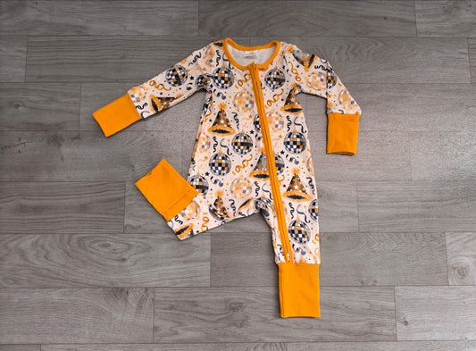 Long sleeves baby Happy New Year zipper romper