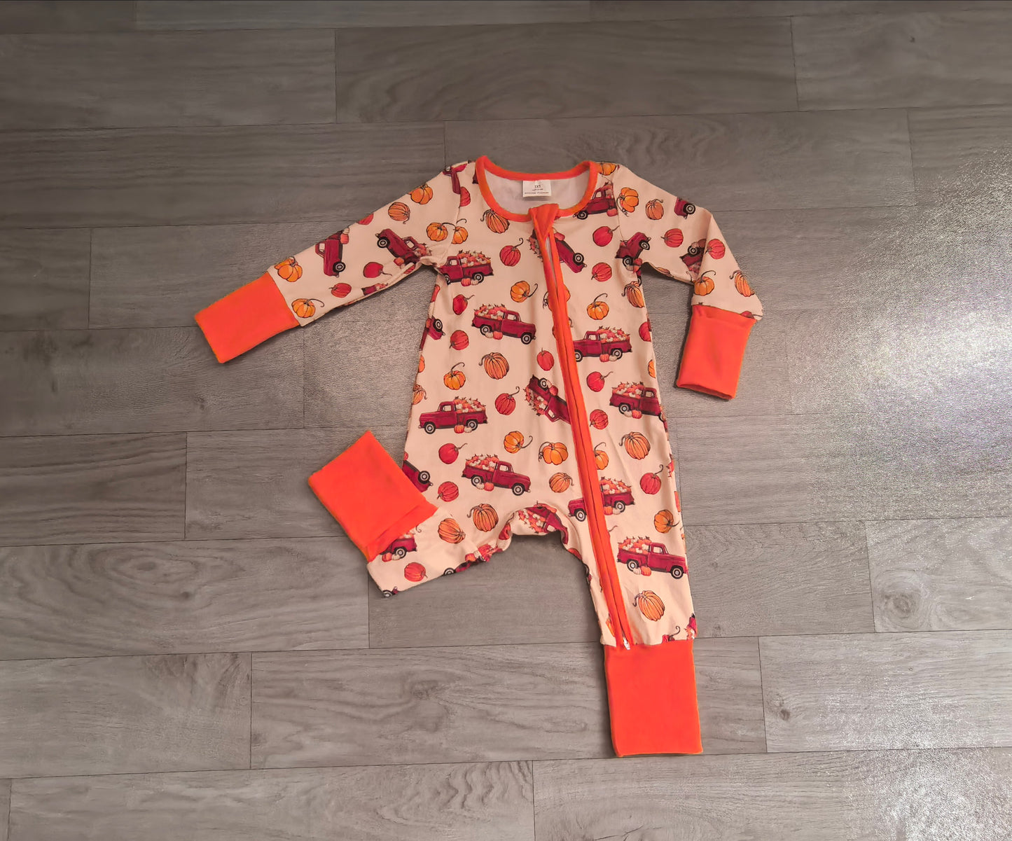 Long sleeves pumpkin truck baby fall zipper romper