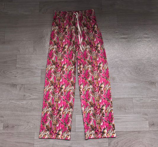 Hot pink leaves camo adult women fall active pants