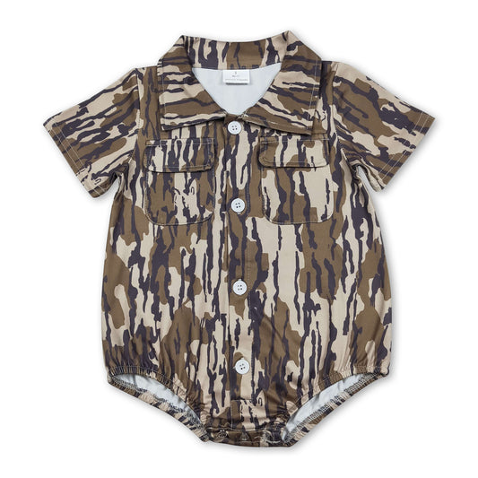Short sleeves olive camo pockets baby boy button romper