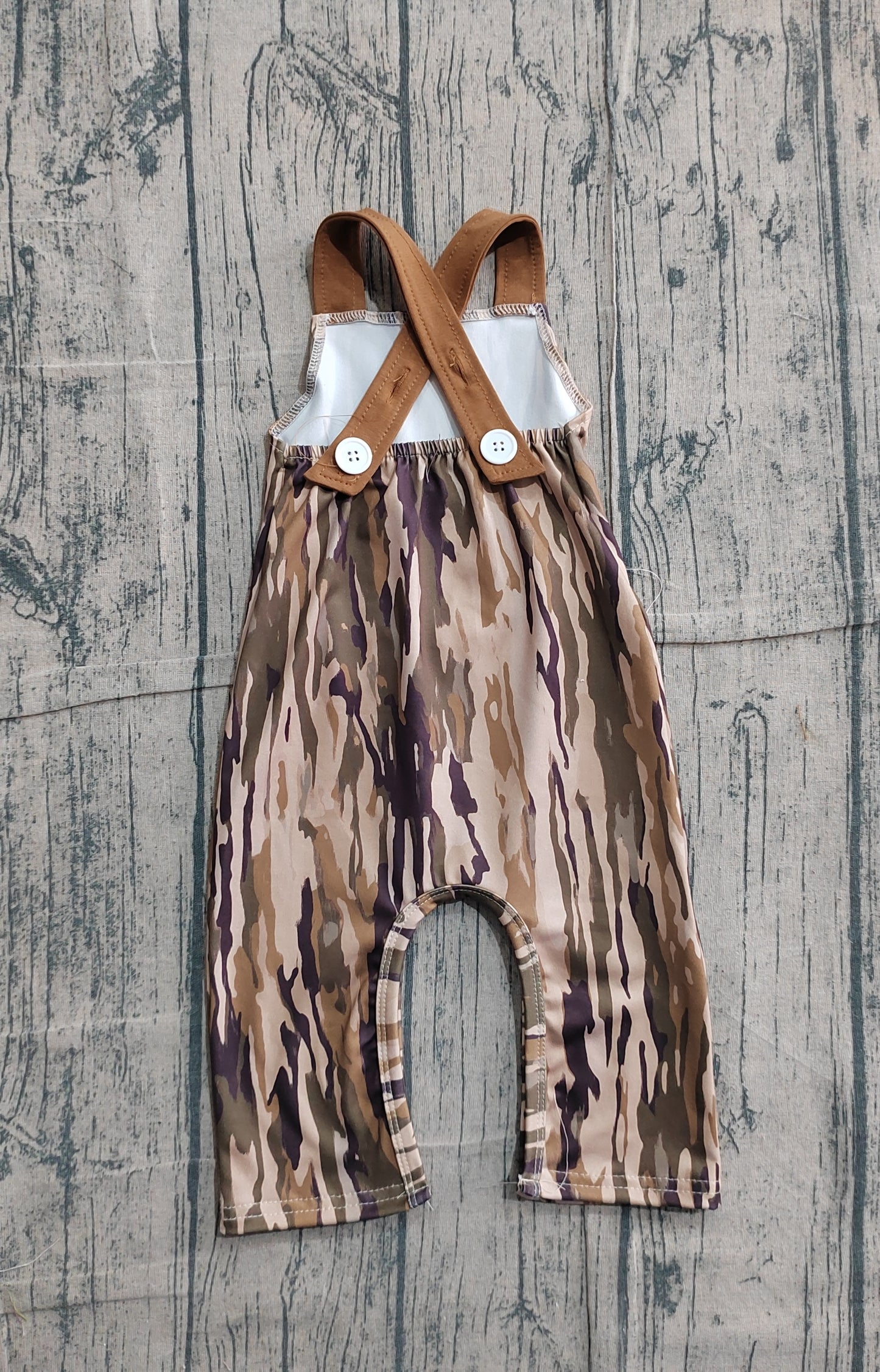 Brown straps deer embroidery pocket camo baby boy jumpsuit