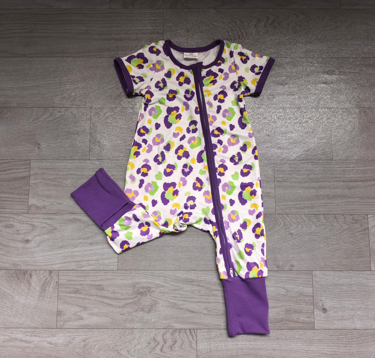 Short sleeves purple leopard girls Mardi Gras zipper romper
