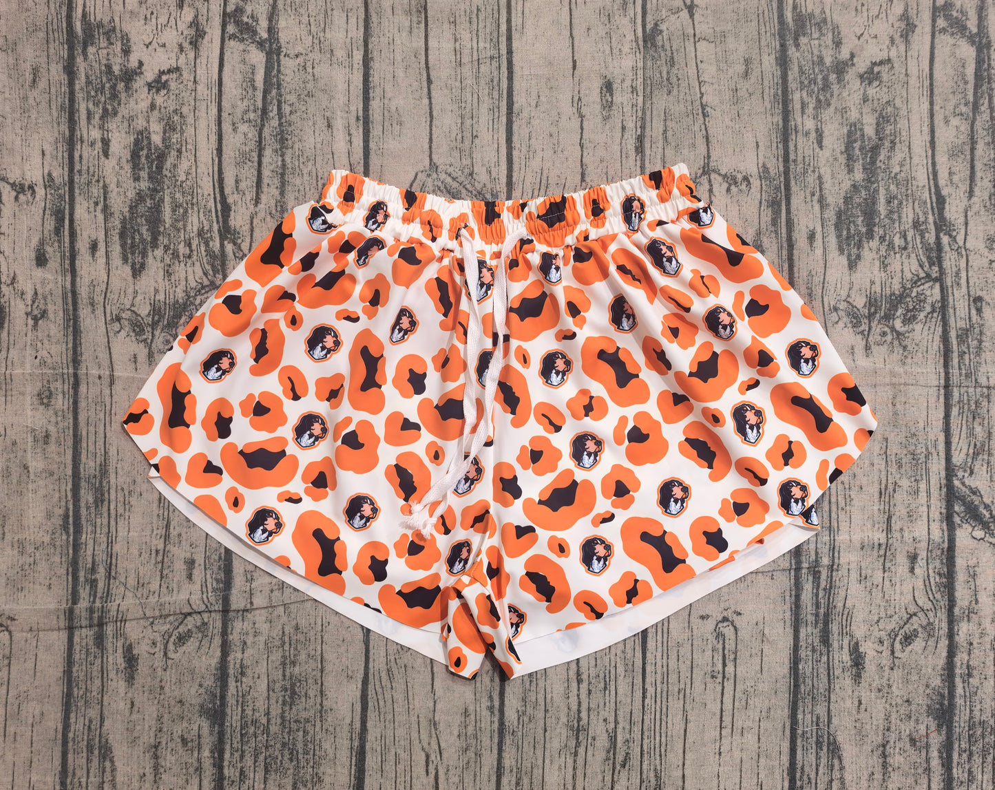Leopard yellow dog adult women team active shorts