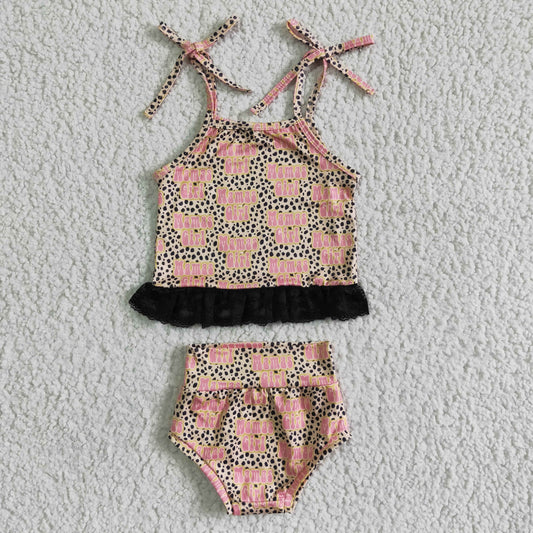 Mamas girl leopard baby bummies set