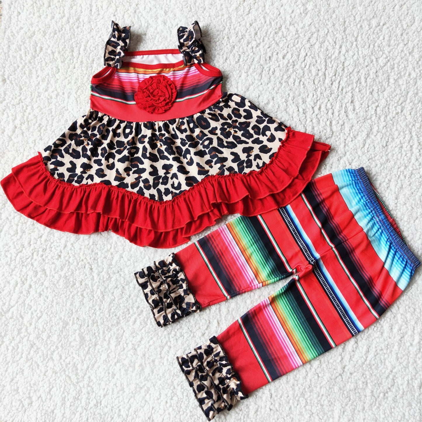 Serape leopard wave tunic icing ruffle caprist outfits