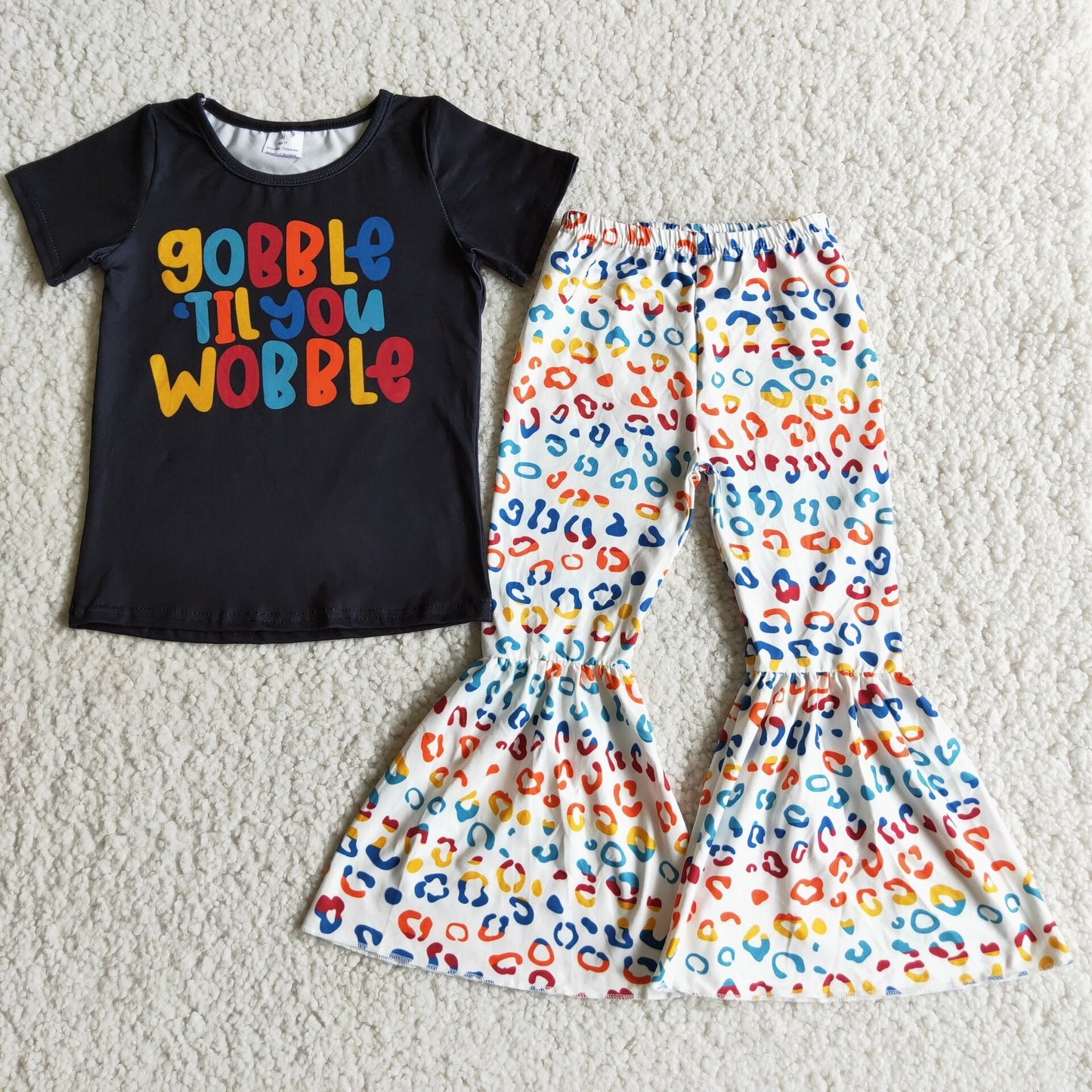 Gobble til wobble shirt leoprad pants
