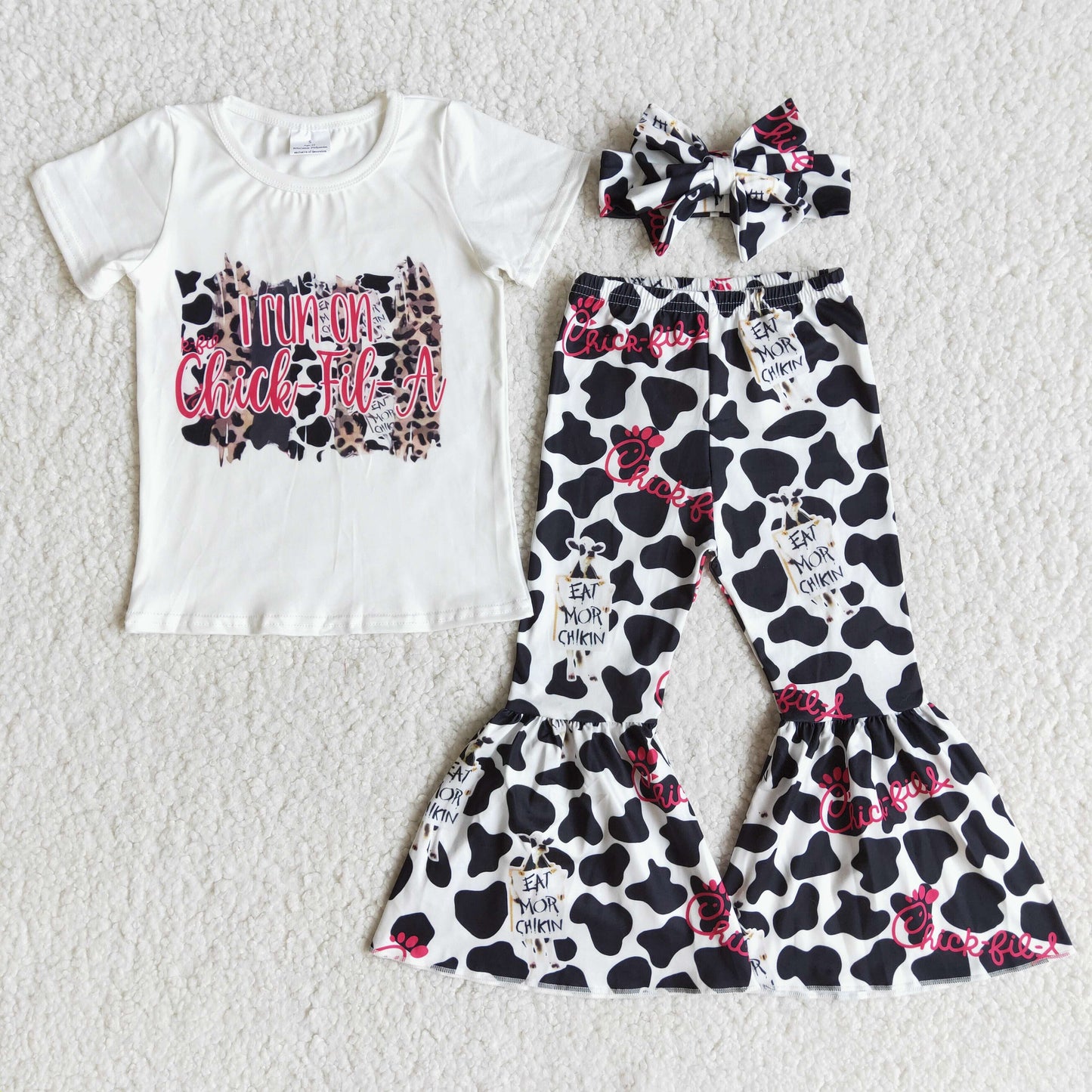 White short sleeve shirt cow print bell bottom pants fries girls botique clothing set